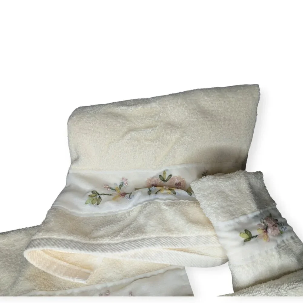 Vintage Saturday Knight Ltd 100% Cotton Ribbon Floral Embroidered Towel Group 6